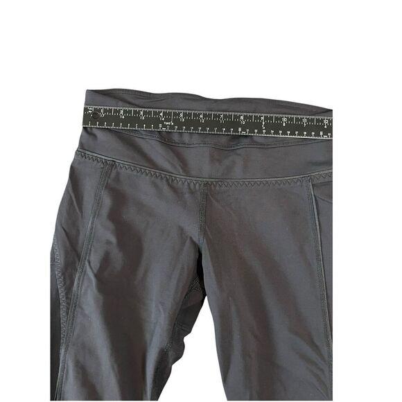 Lululemon Athletica Training Tough Mesh Cropped Leggings Sz 6 Athleisure Workout - Picture 6 of 8